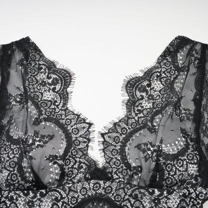 Éléonore contrast-color lace-detail maxi dress