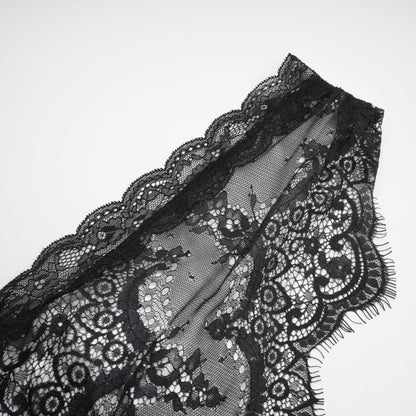 Éléonore contrast-color lace-detail maxi dress