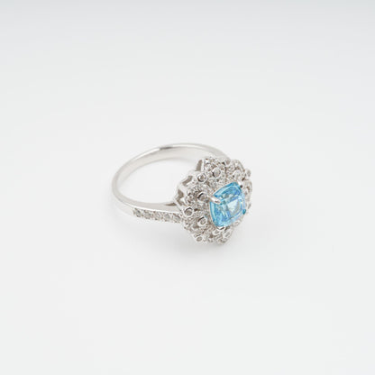 Énigme Blue Cushion Cut Gemstone Sterling Silver Ring