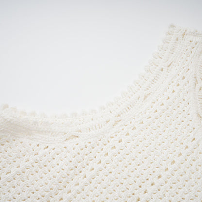 Gisèle White Floral Appliqué Crochet Knit  Two-Piece Top and Shorts Set