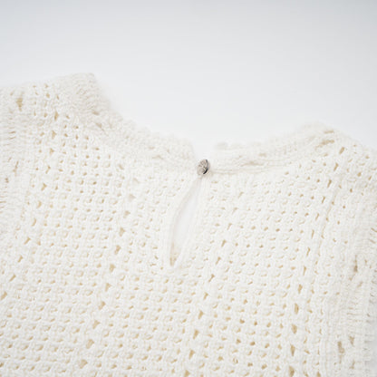 Gisèle White Floral Appliqué Crochet Knit  Two-Piece Top and Shorts Set