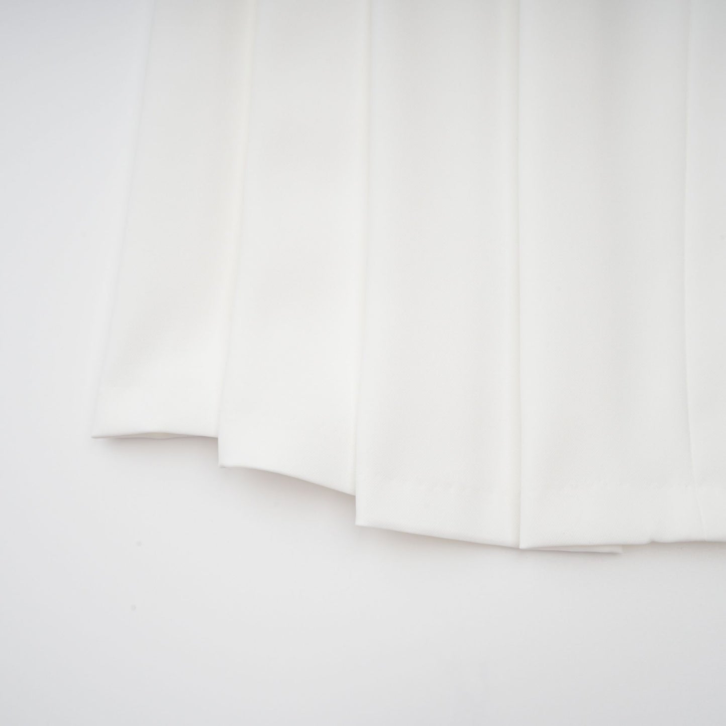 Adèle creased top & trousers matching set in White