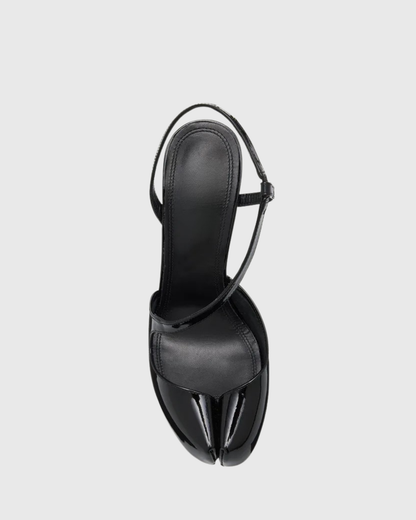 Fiore Tabi Pumps In Black
