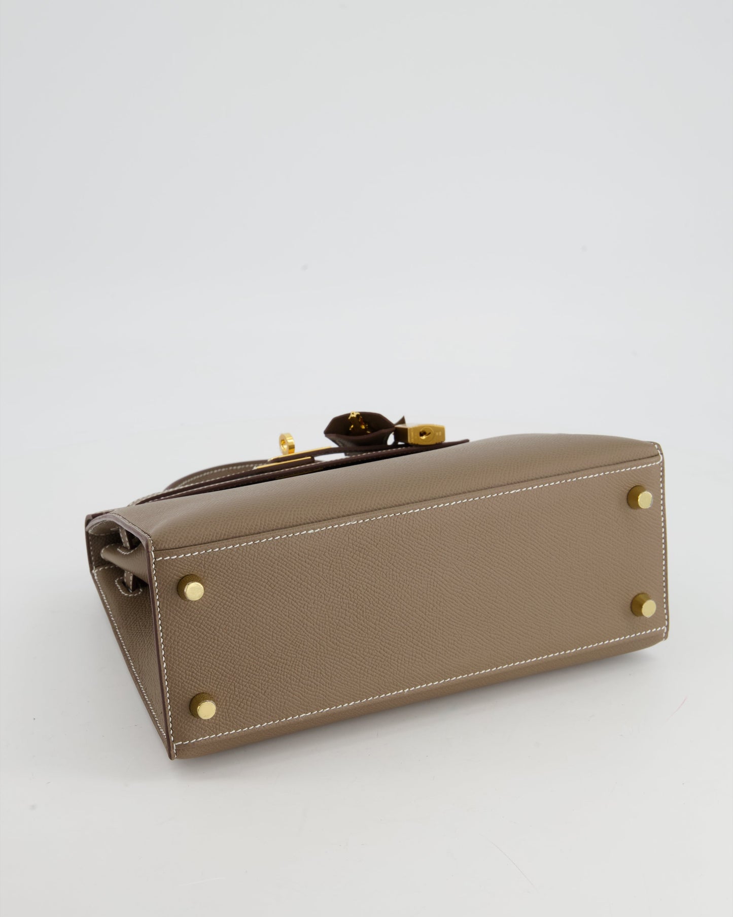*HOLY GRAIL* Hermès Kelly 25cm Sellier in Etoupe Epsom Leather and Gold Hardware
