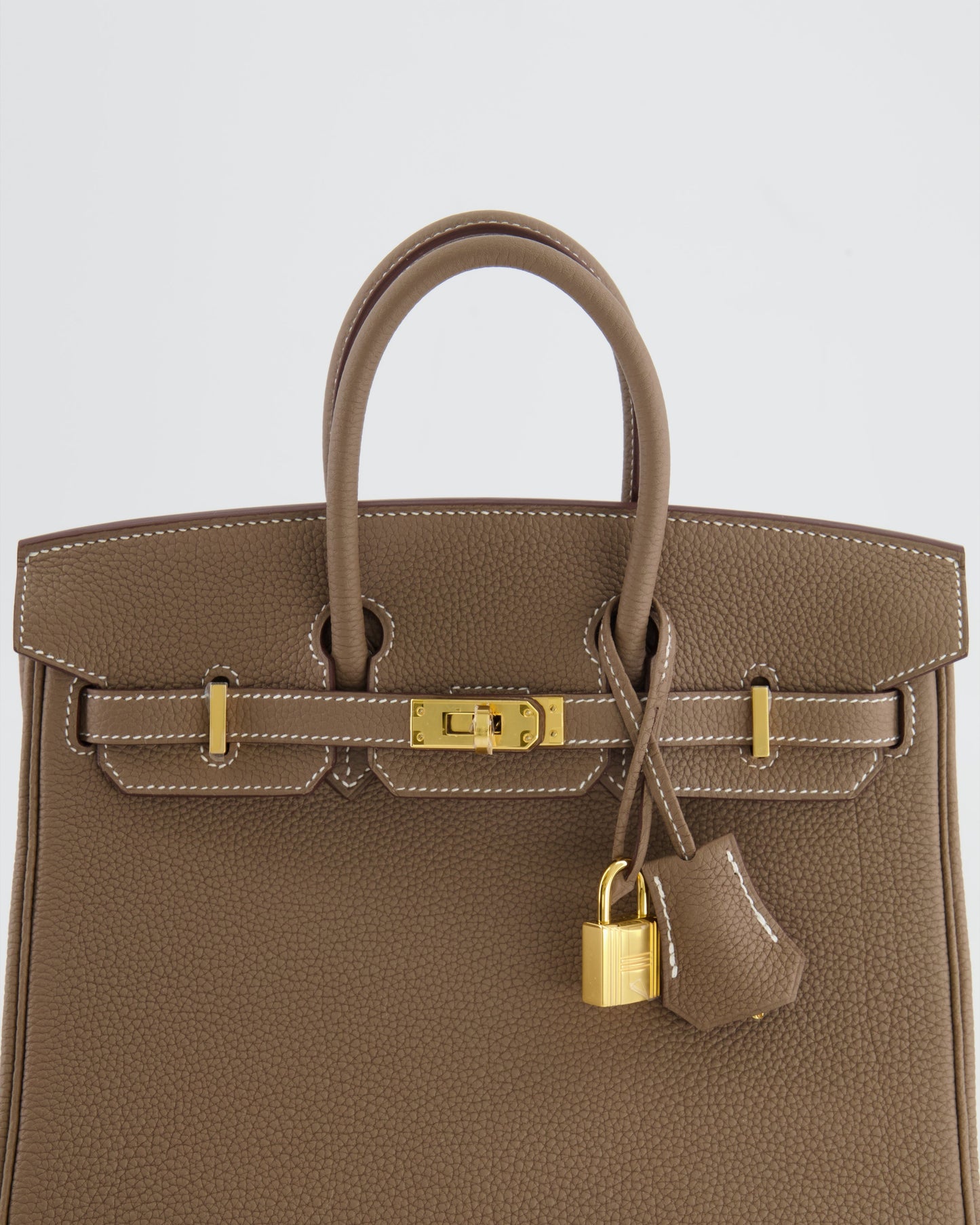 *RARE* Hermès Birkin 25cm Retourne Bag in Etoupe Togo Leather with Gold Hardware