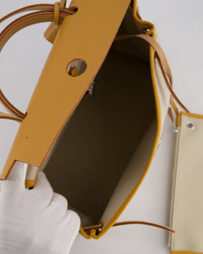 *FIRE PRICE* Hermès Herbag Zip Retourne 31 Bag in Ecru Toille H Canvas, Naturel Vache Hunter Leather with Palladium Hardware