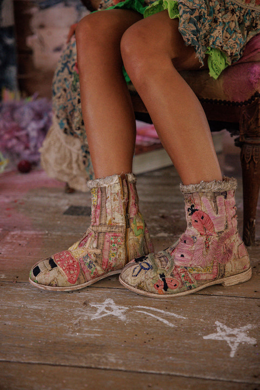 Embroidered Ranchero Boots - 40