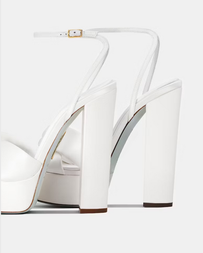 Satu Knot Platform Sandals In White