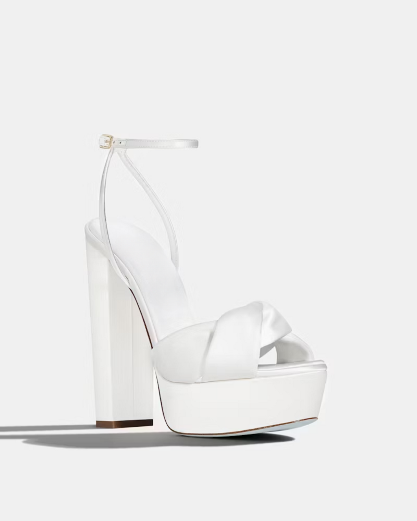 Satu Knot Platform Sandals In White