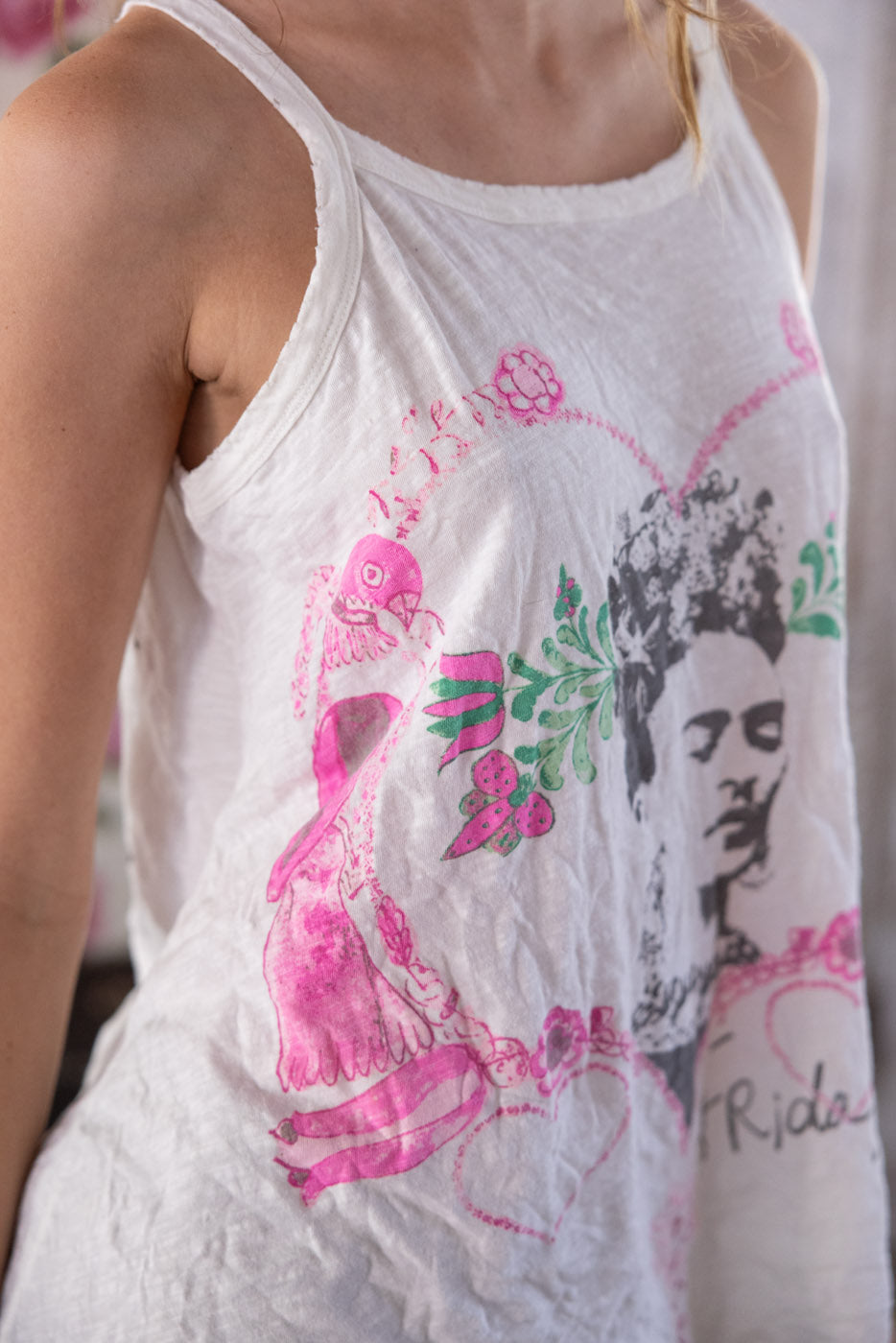 Frida Corazón Luminoso Lana Tank