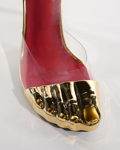Vanda Gold Toenail Strap Pumps