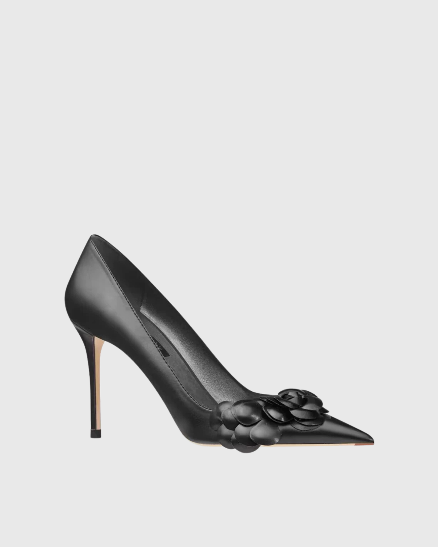 Yasmin All Black Flower Pumps