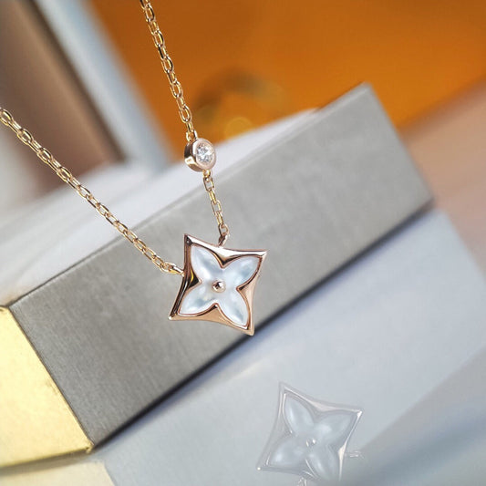 EN – Lux Necklace LUV019