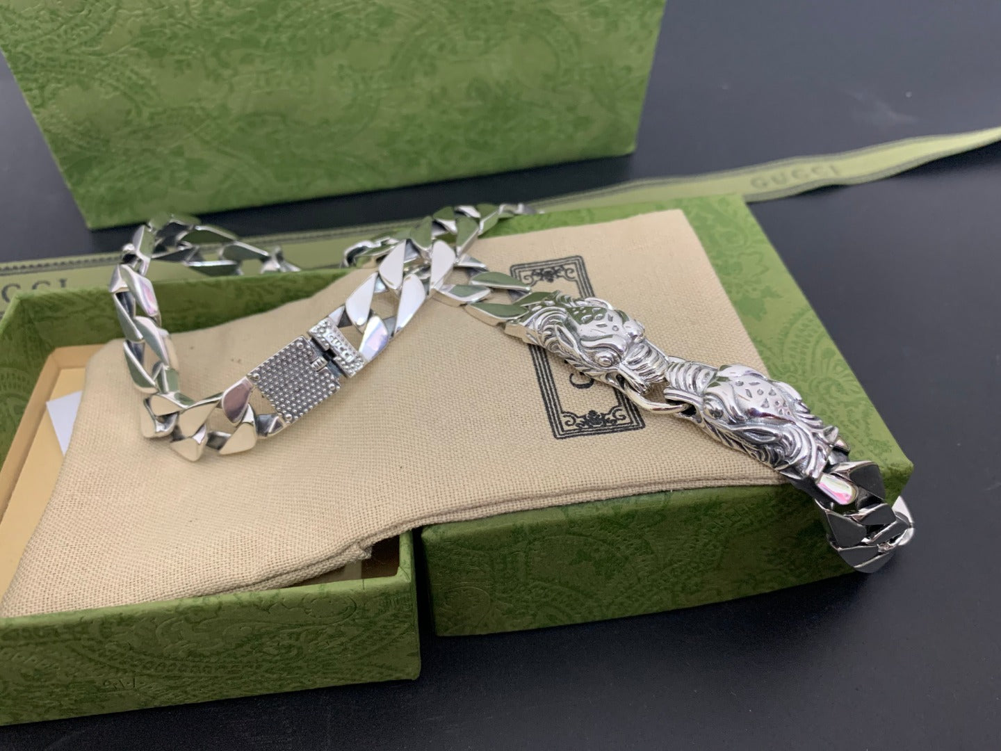 EN – Lux GCI Necklaces 023