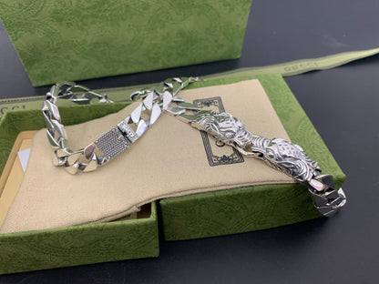 EN – Lux GCI Necklaces 023