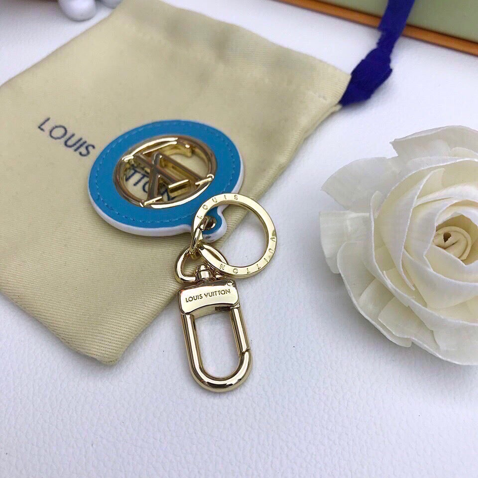 EN – Lux Keychains LUV 015
