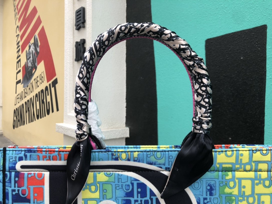 Dior Book Tote