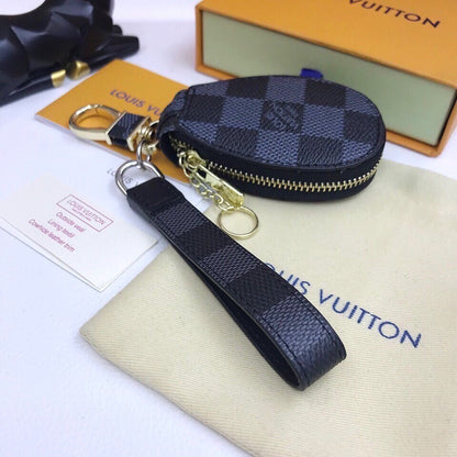 EN – Lux Keychains LUV 026