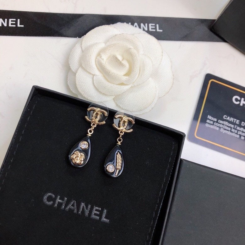 EN – Lux Earring CHL 015
