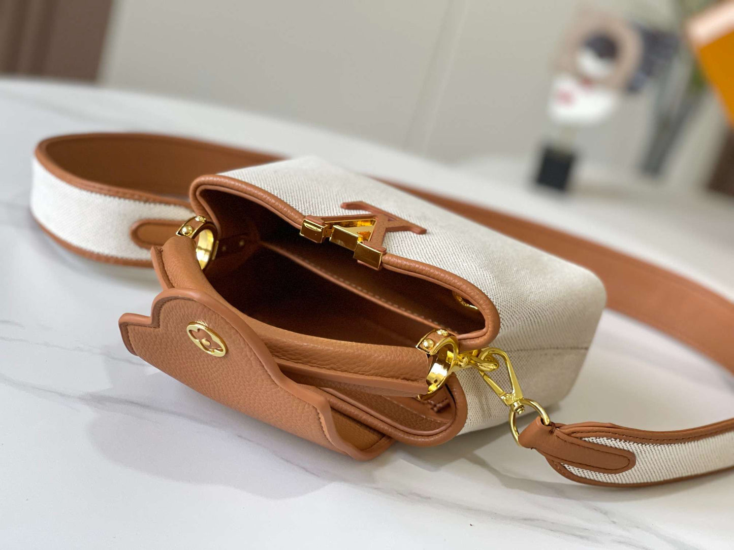 EL -New Arrival Bags LUV 975