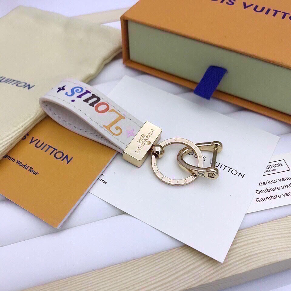 EN – Lux Keychains LUV 013