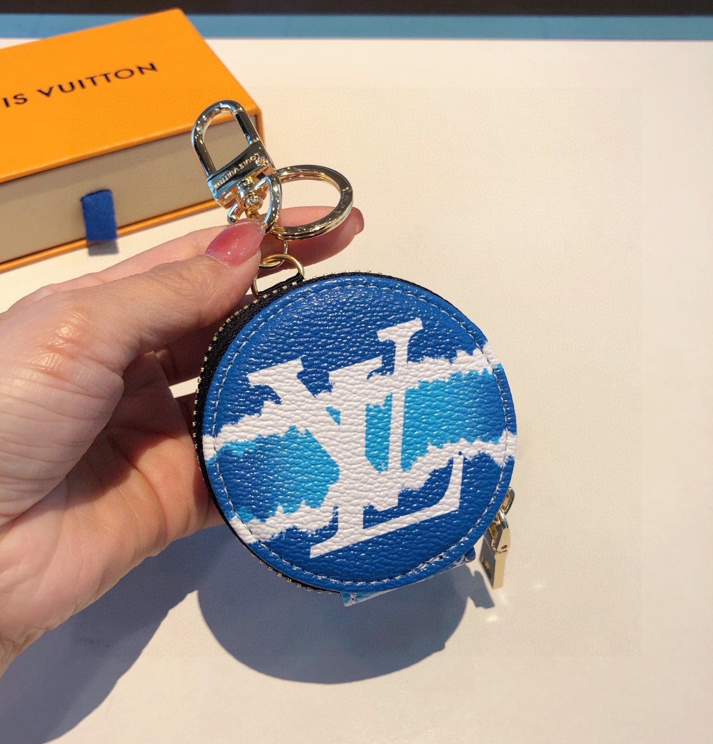 EN – Lux Keychains LUV 060