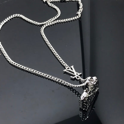 EN – Lux LV Necklaces 030