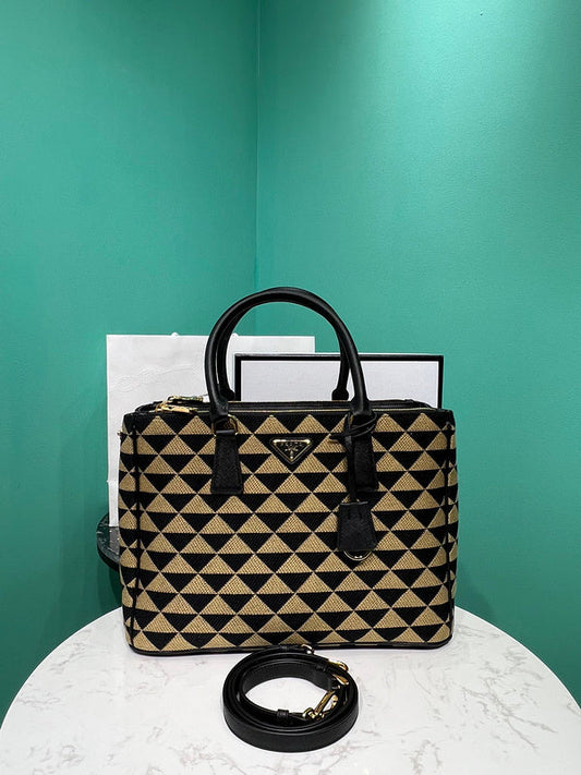Bags Attire - PDA Bags - 1187