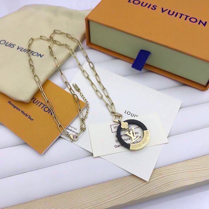 EN – Lux Necklace LUV002