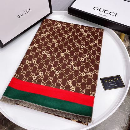 EN – Luxury GCI Scarf 013