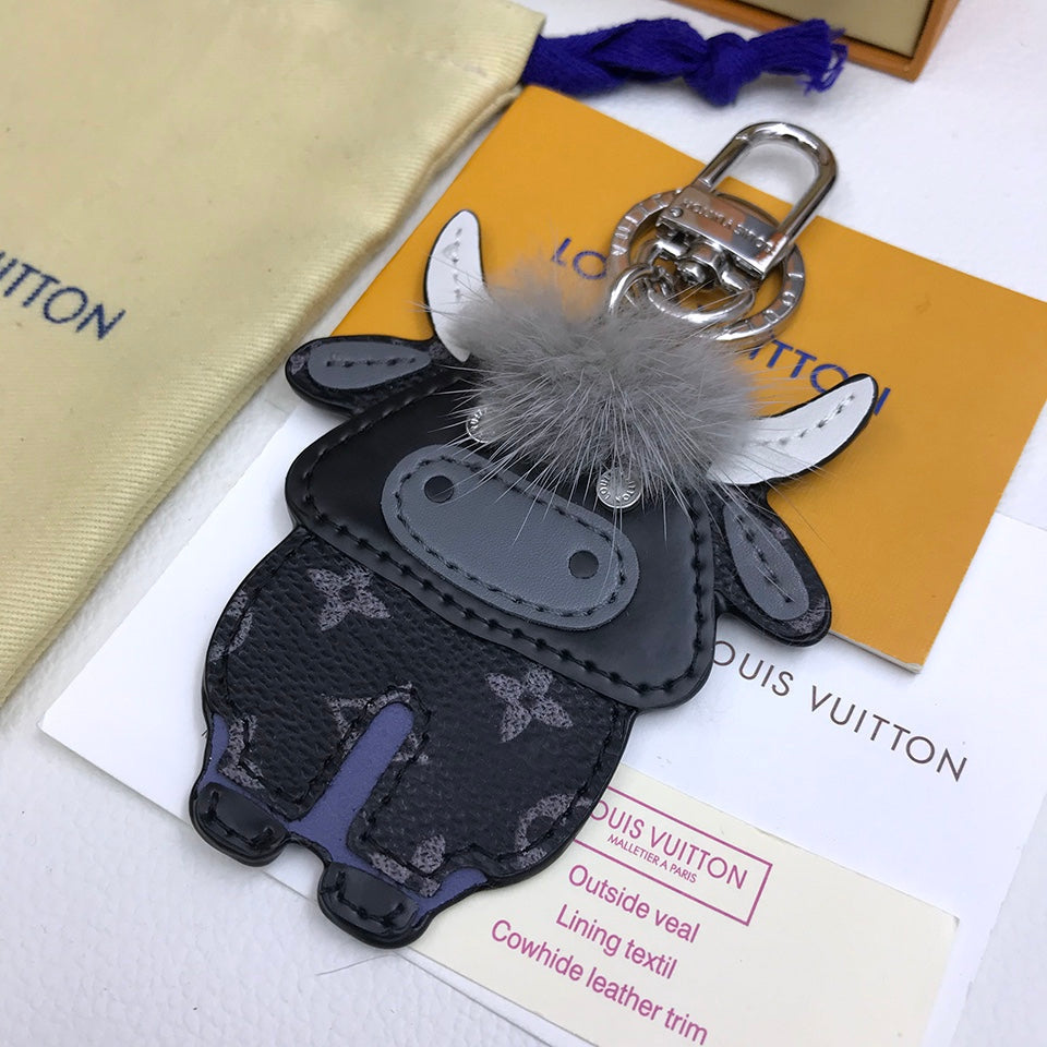 EN – Lux Keychains LUV 081