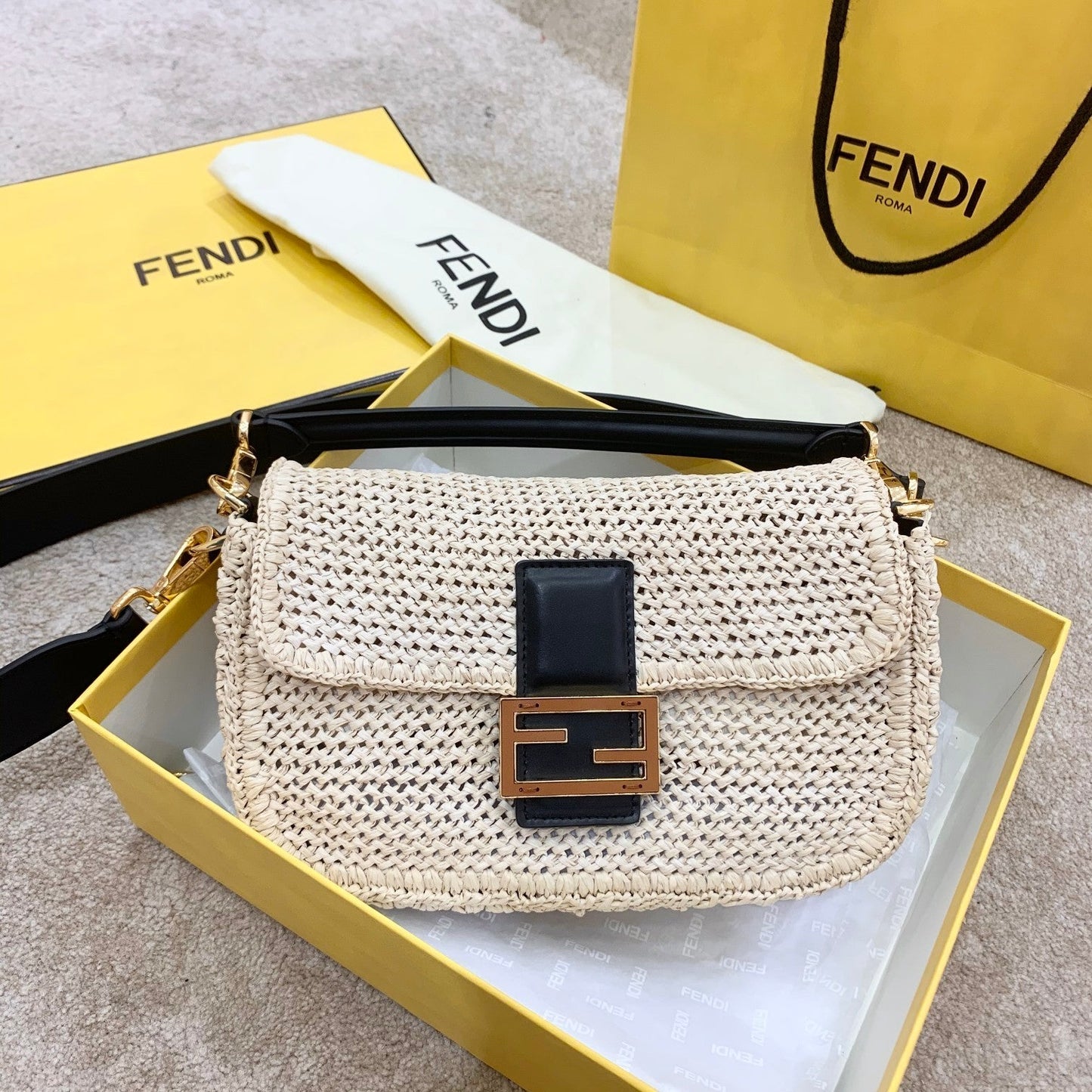 FI Baguette Woven Straw Black For Women, Handbags, Shoulder And Crossbody Bags 10.2in/26cm FF