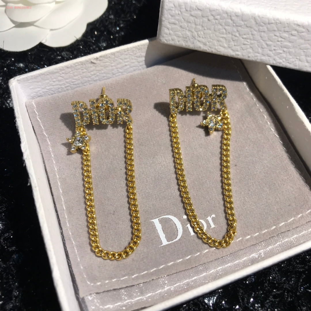 EN – Lux Earring Dir 008