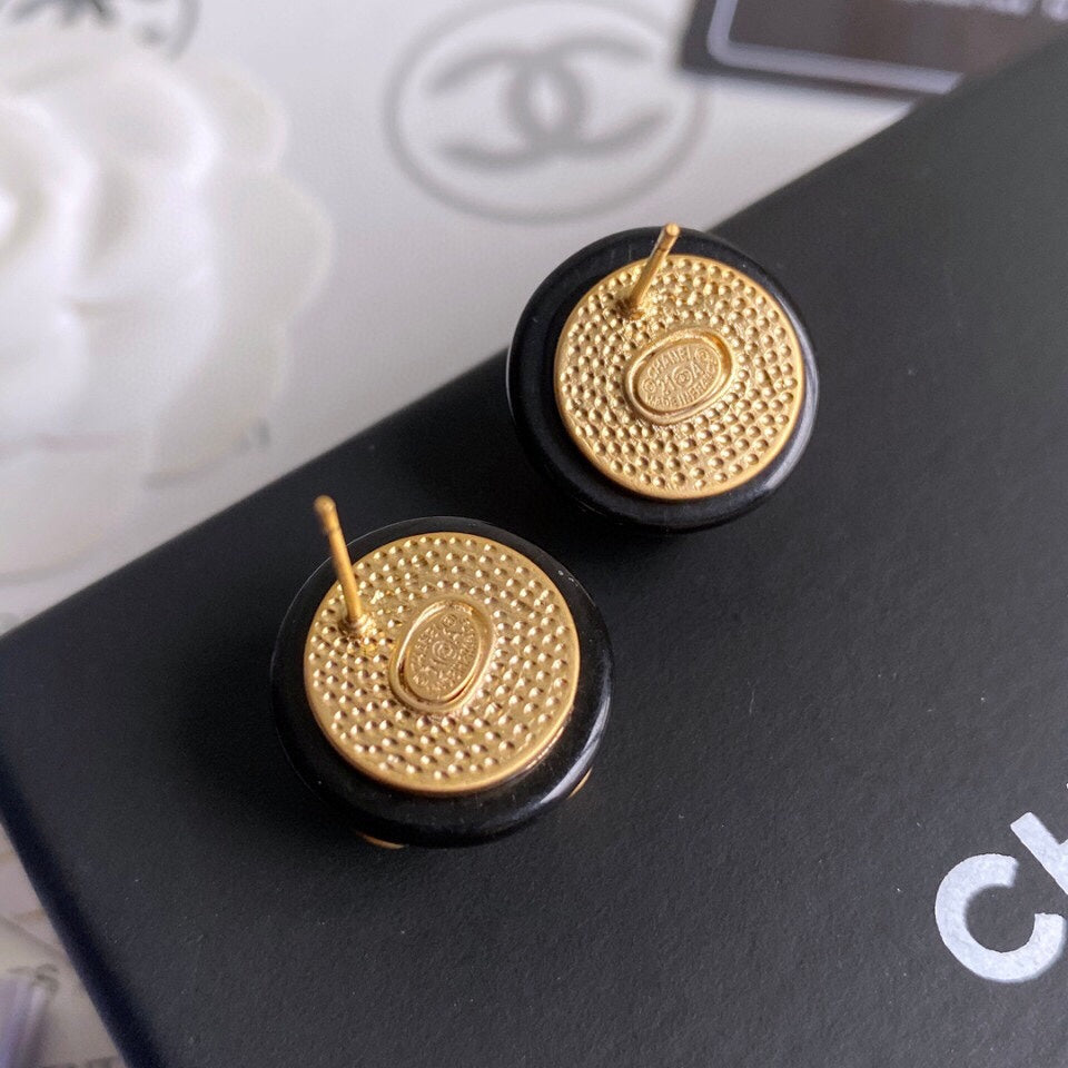 EN – Lux Earring CHL 004