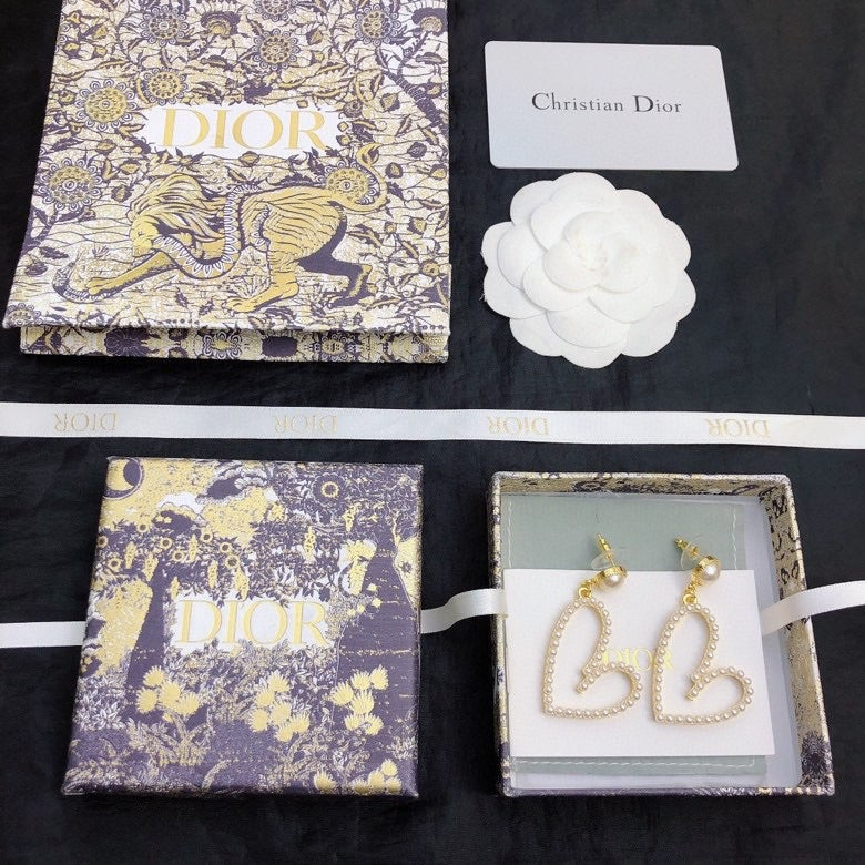 EN – Lux Earring DIR 002