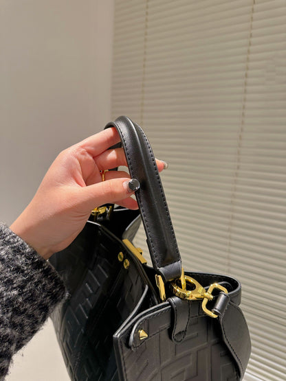 Fendi Peekaboo