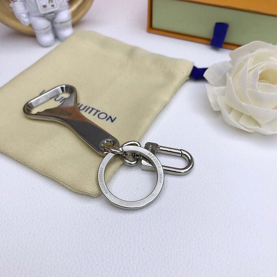 EN – Lux Keychains LUV 063