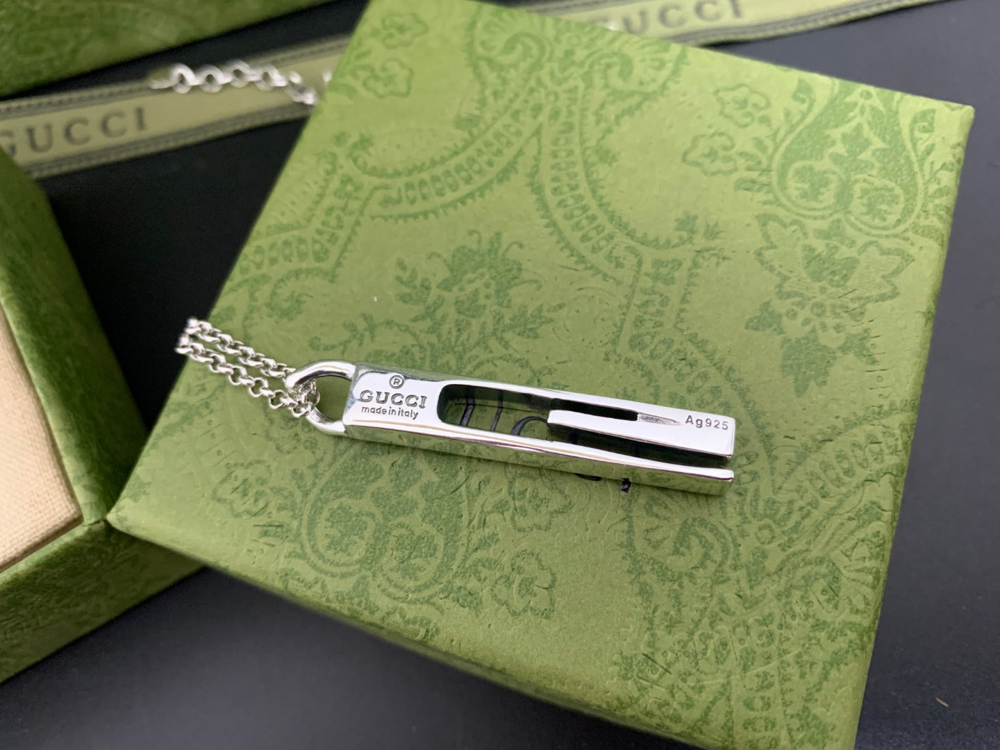 EN – Lux GCI Necklaces 024