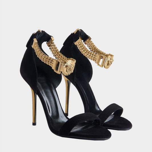 Fashion Open Toe Chain Buckled Ankle Strap Heeled Sandals in Black