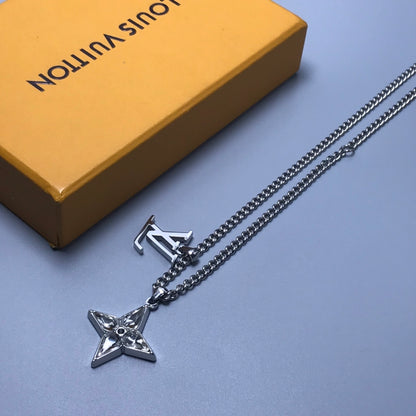EN – Lux LV Necklaces 046