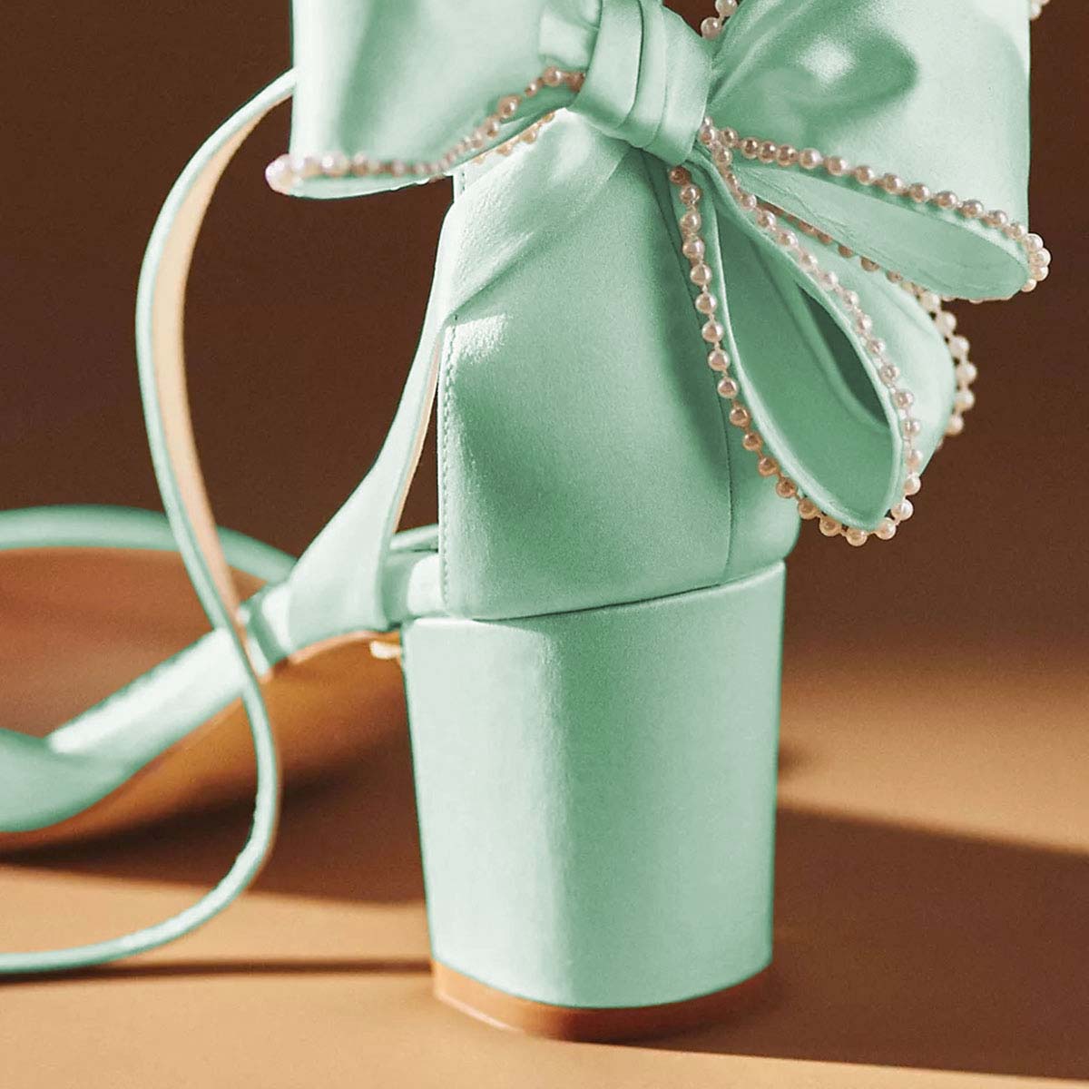 Elegant Green Satin Pearls Bows Pointed Toe Pumps Heels with Buckle