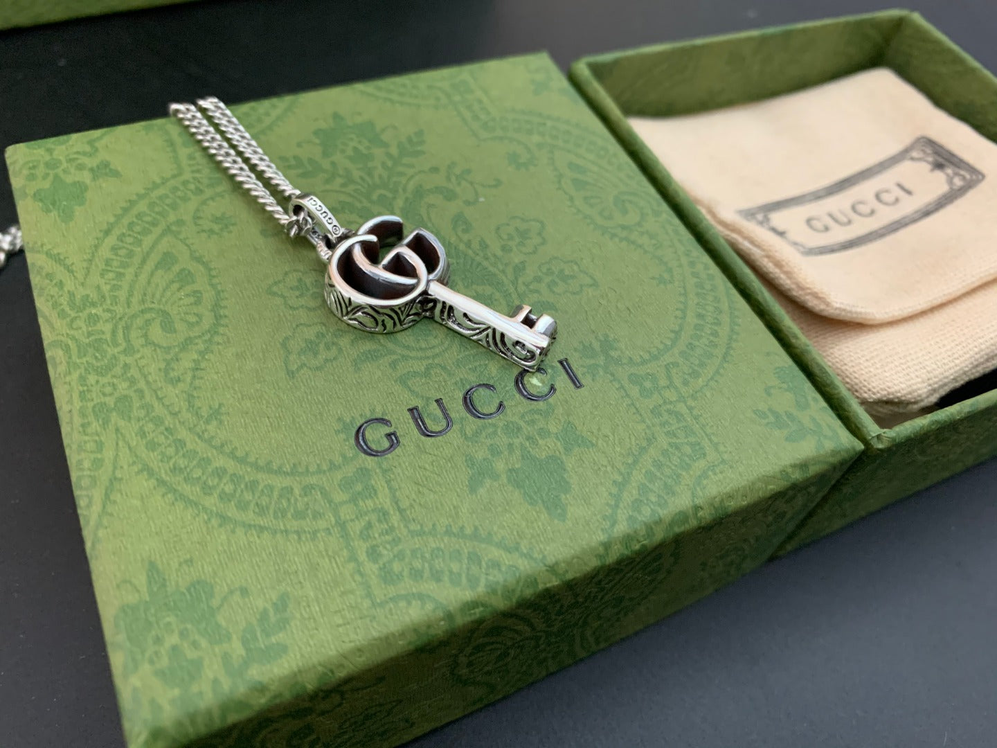 EN – Lux GCI Necklaces 013