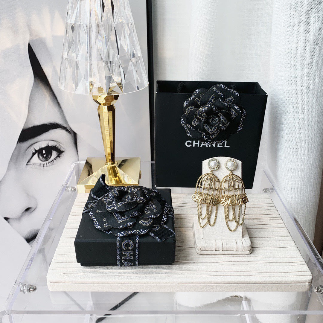 EN – Lux Earring CHL 014