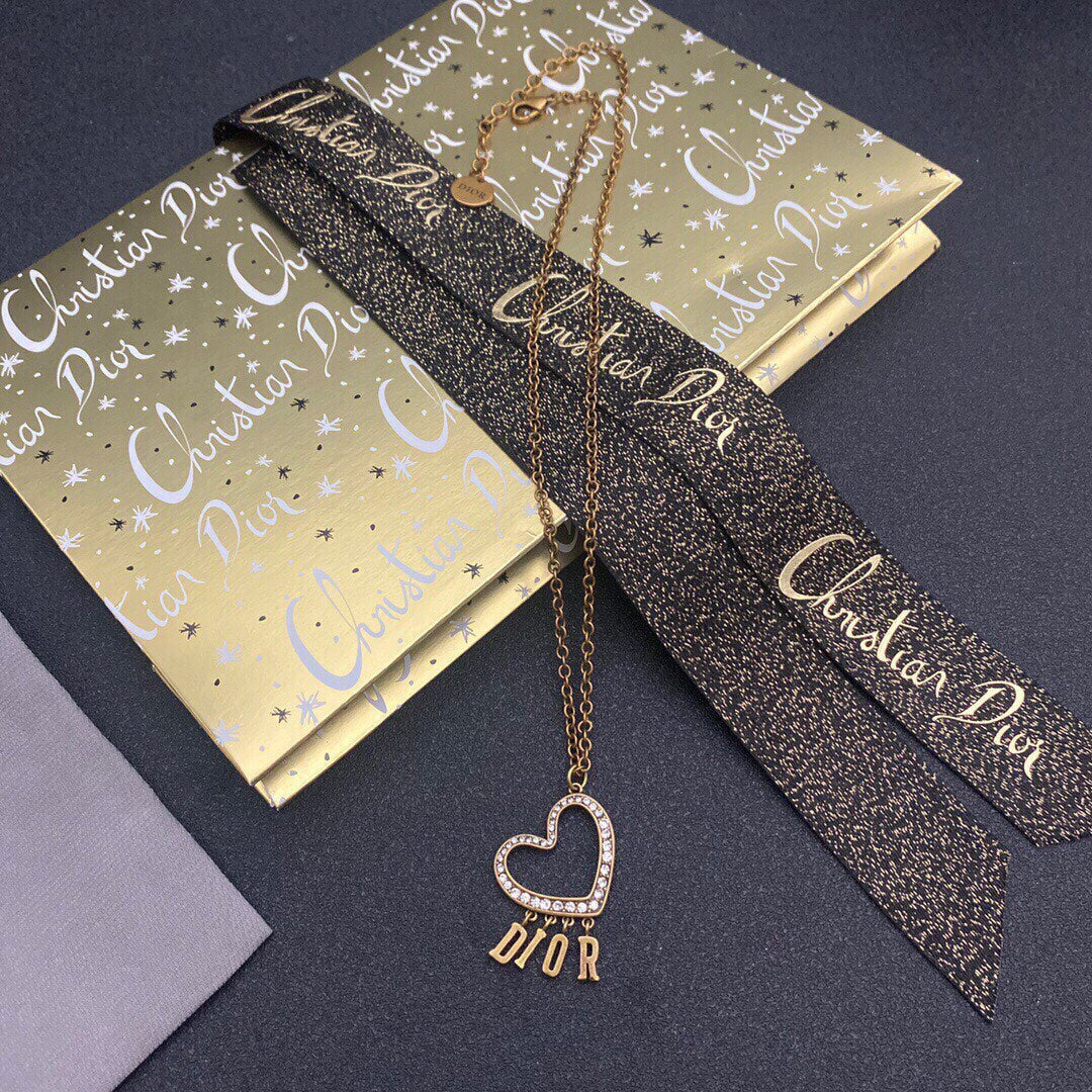 EN – Lux Necklace DIR002