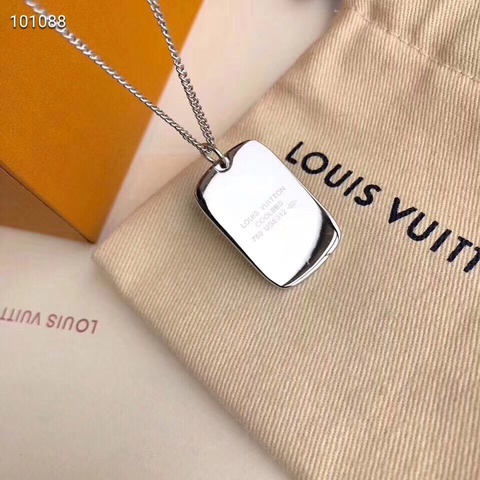 EN – Lux LV Necklaces 011