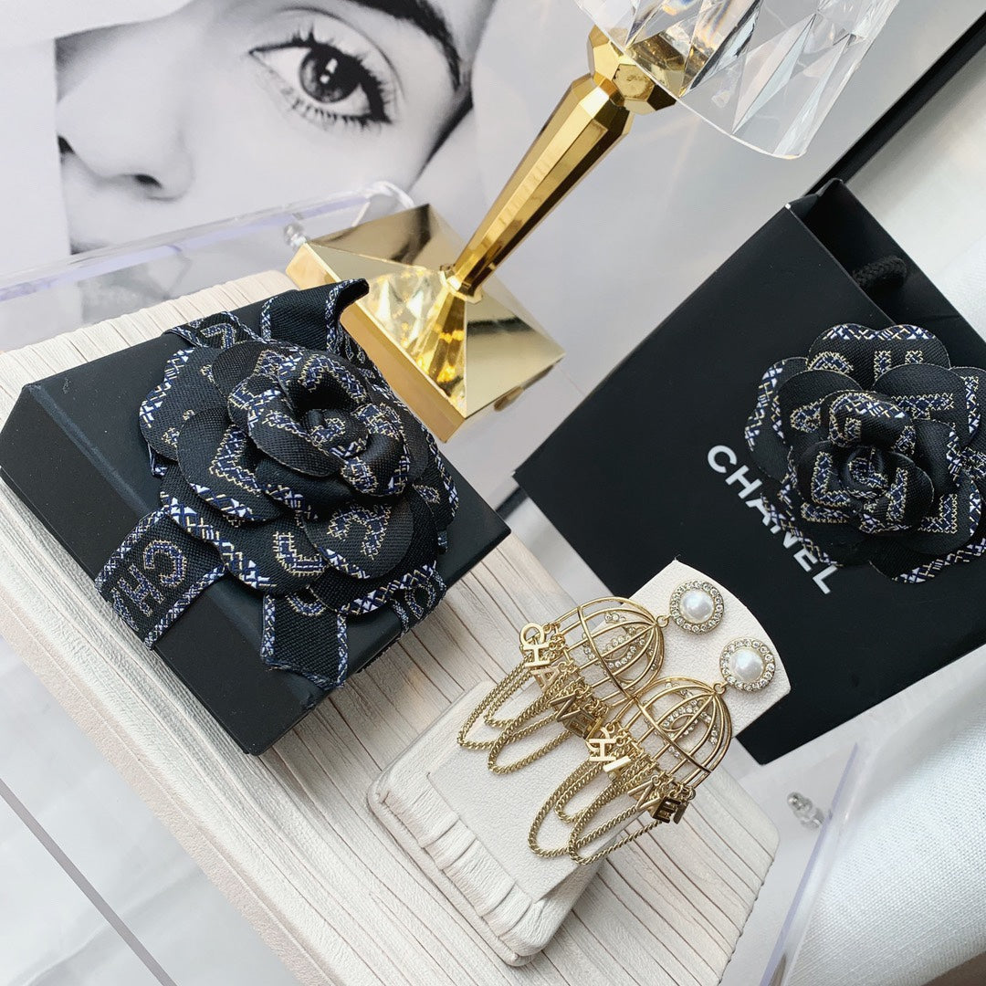 EN – Lux Earring CHL 014