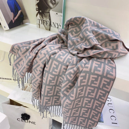EN – Luxury FEI Scarf 017