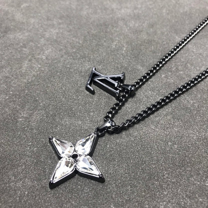 EN – Lux LV Necklaces 050