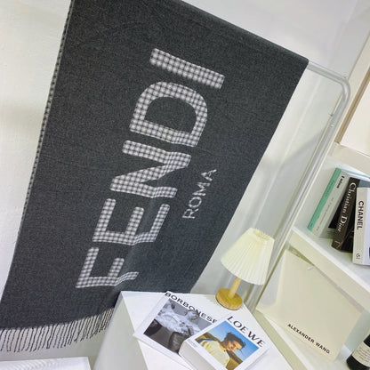 EN – Luxury FEI Scarf 001