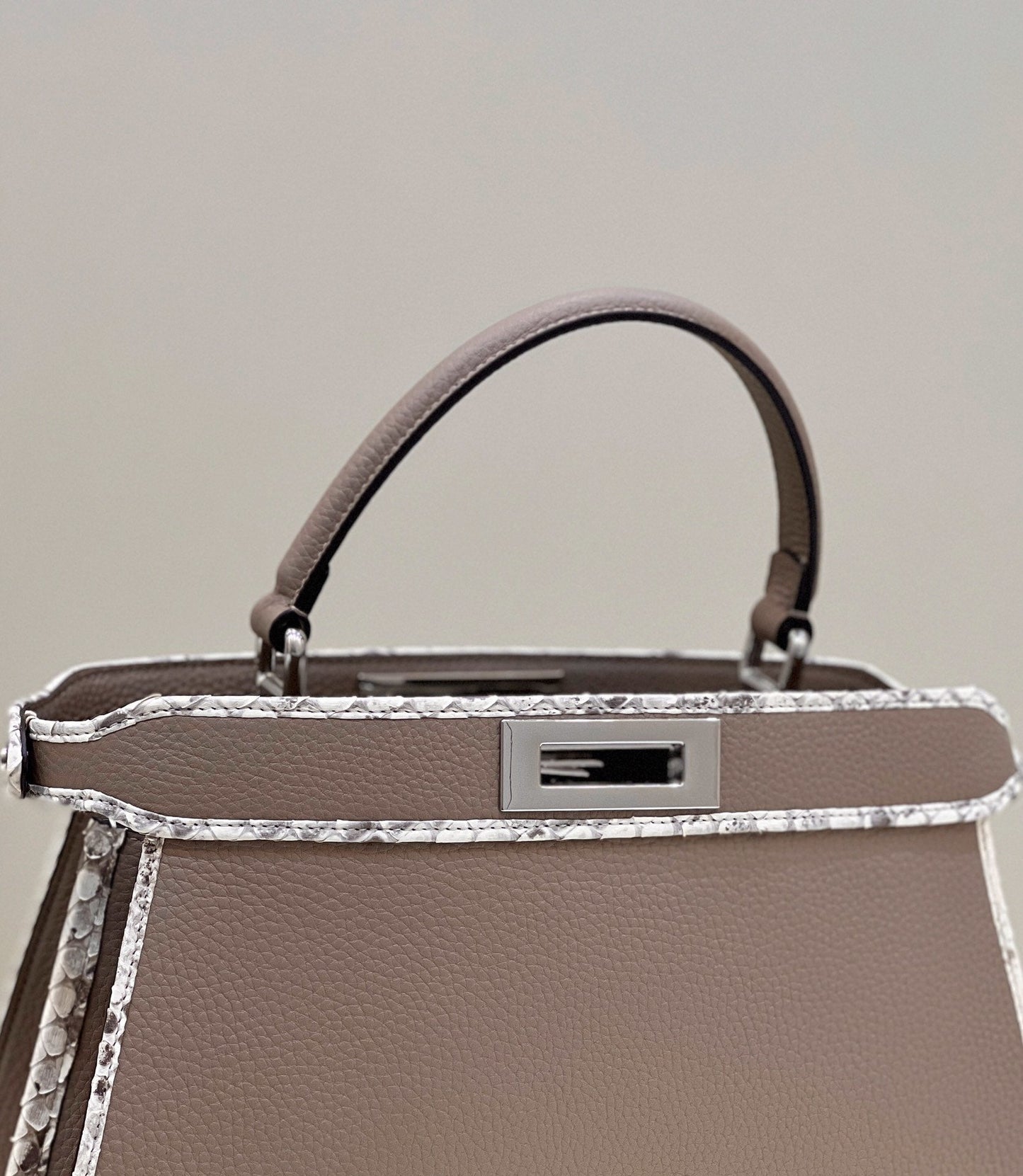 FI Peekaboo ISeeU Medium Greige For Women, Handbags, Shoulder Bag 13.1in/33.5cm FF